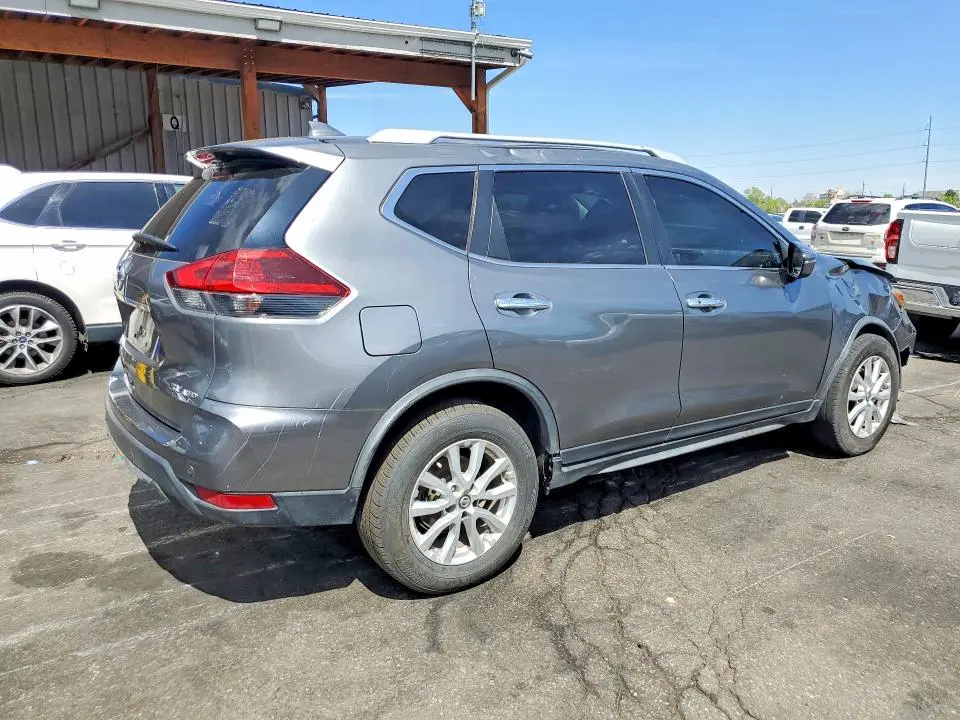 2020 NISSAN ROGUE SV  