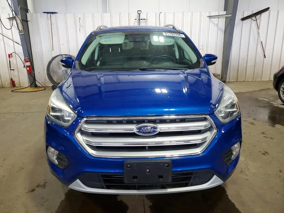 2017 FORD ESCAPE TITANIUM  