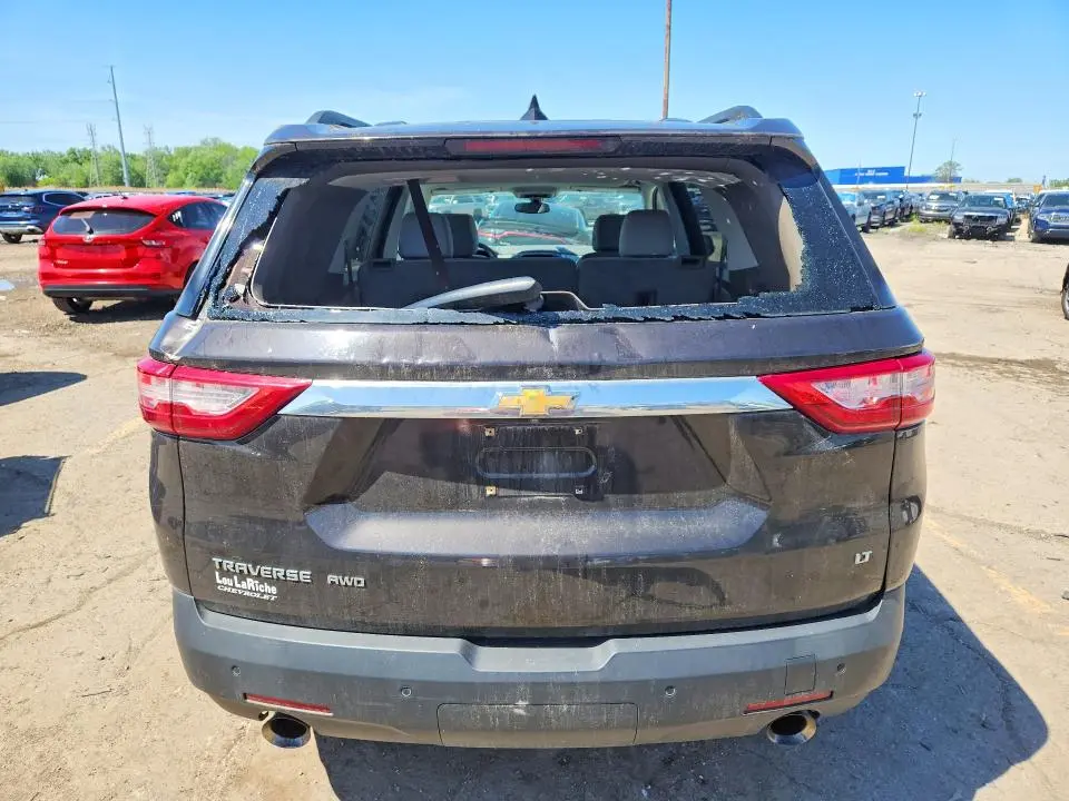 2019 CHEVROLET TRAVERSE LT  