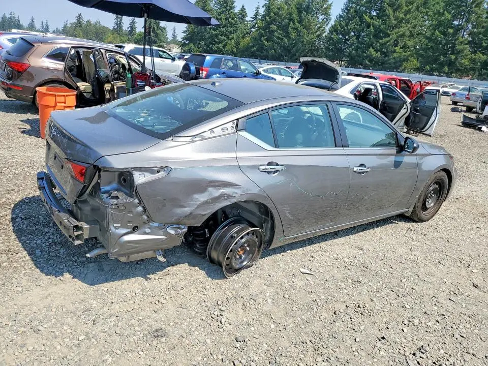 2025 NISSAN ALTIMA S  