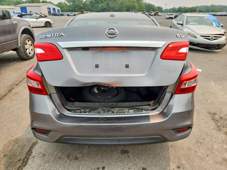 2018 NISSAN SENTRA SV  