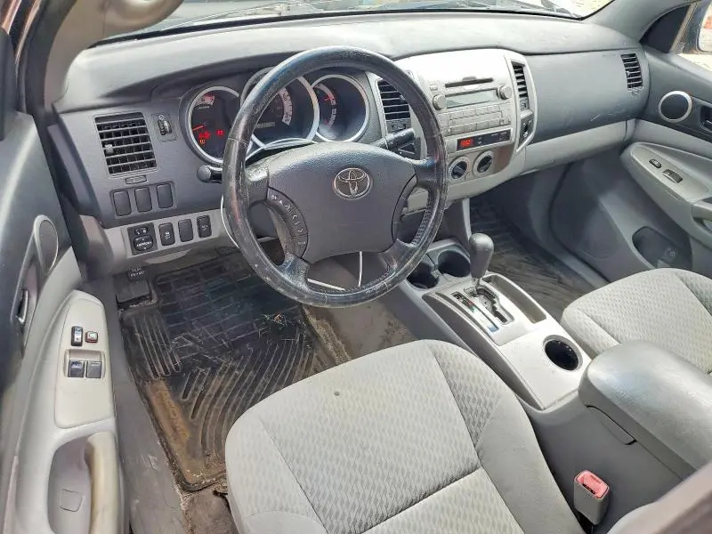 2011 TOYOTA TACOMA BASE  