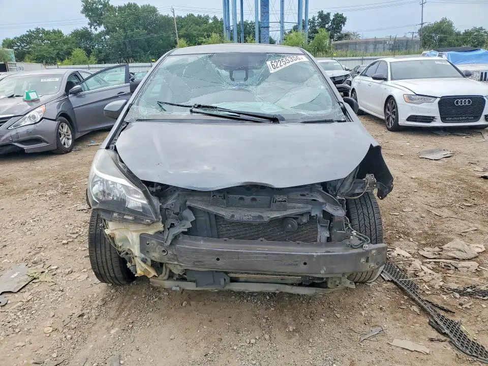 2017 TOYOTA YARIS 5-DOOR L  