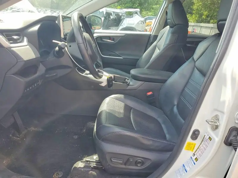 2020 TOYOTA RAV4 LIMITED  