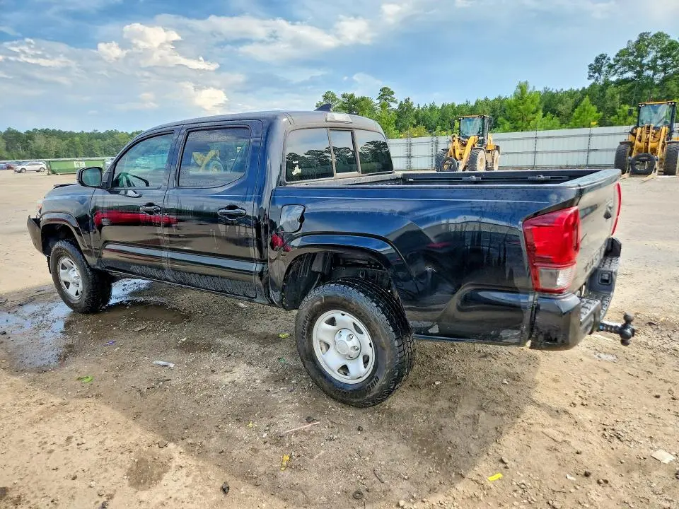 2019 TOYOTA TACOMA SR  