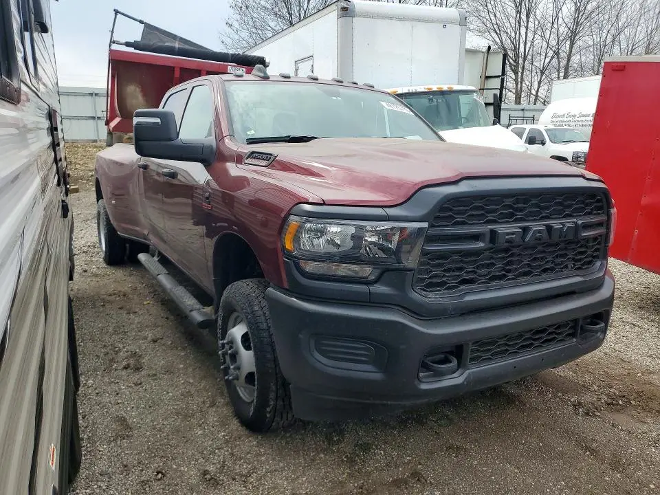2024 RAM 3500 TRADESMAN  