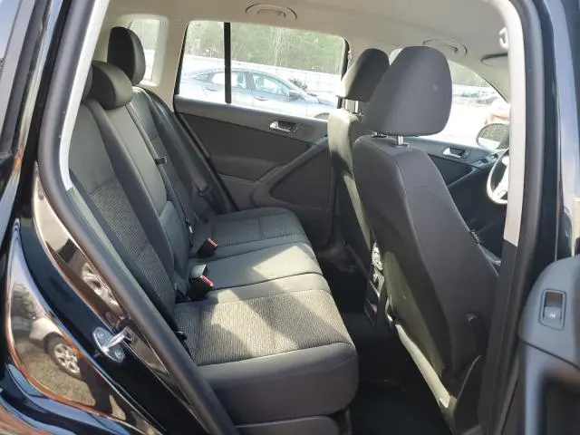 2014 VOLKSWAGEN TIGUAN S  