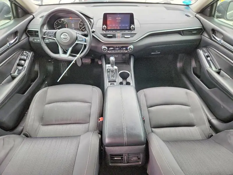 2020 NISSAN ALTIMA SV  