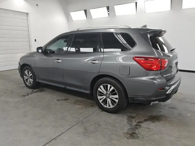 2019 NISSAN PATHFINDER S  