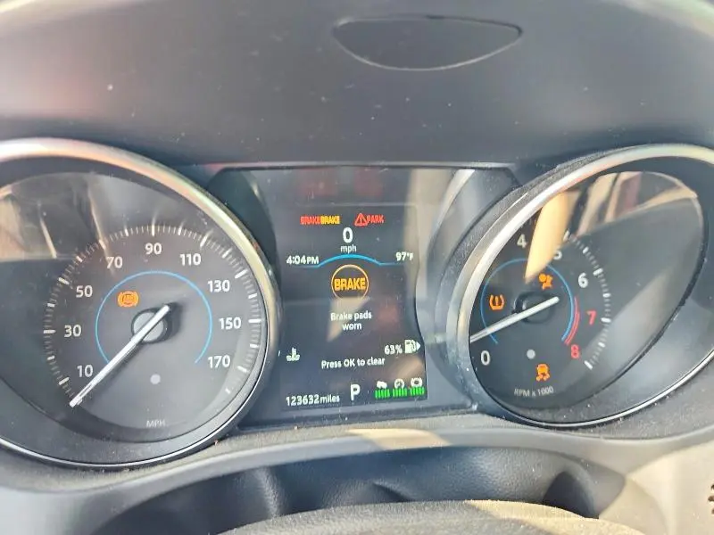 2018 JAGUAR F-PACE PREMIUM  