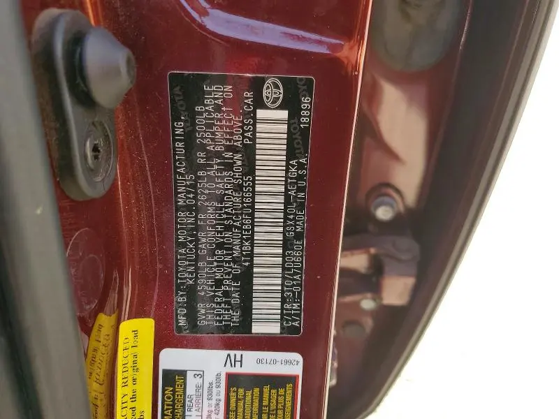 2015 TOYOTA AVALON XLE  