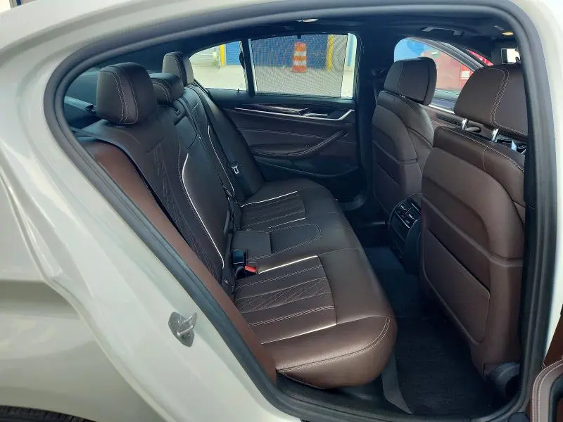 2019 BMW 540 I  