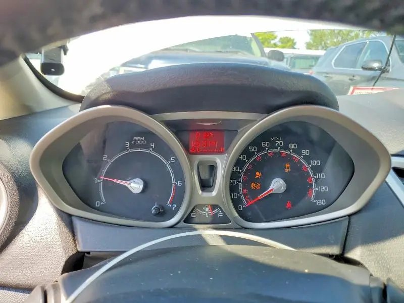 2013 FORD FIESTA SE  