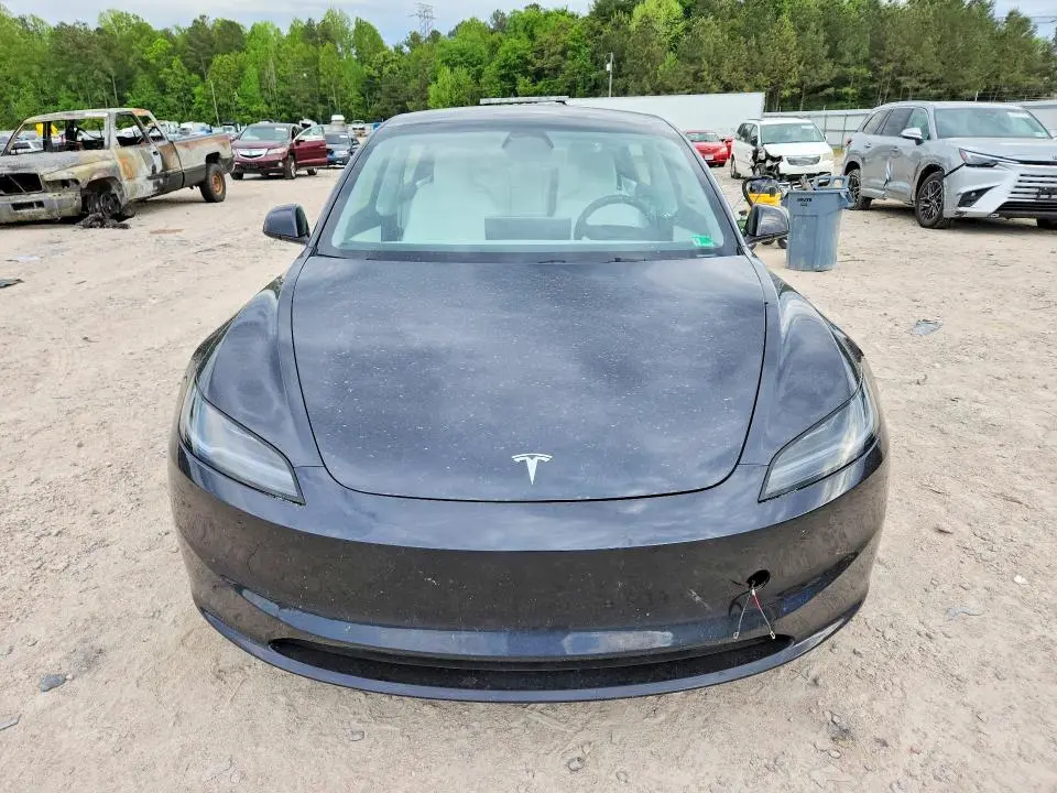 2024 TESLA MODEL 3   