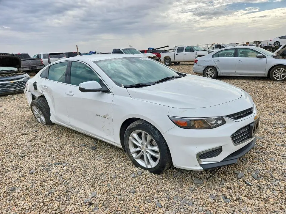 2017 CHEVROLET MALIBU LT  