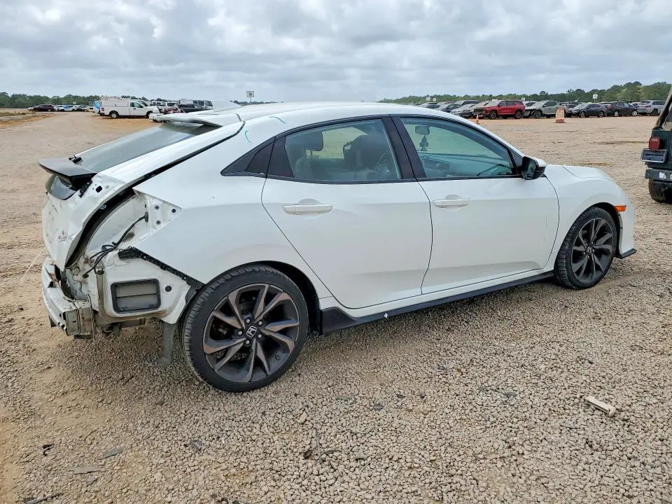 2018 HONDA CIVIC SPORT  
