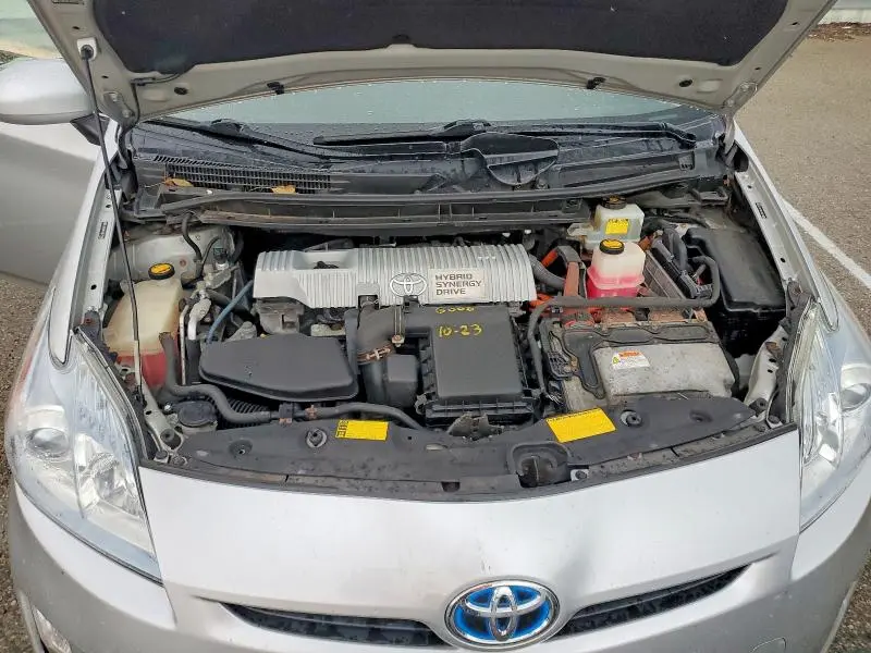 2010 TOYOTA PRIUS II  