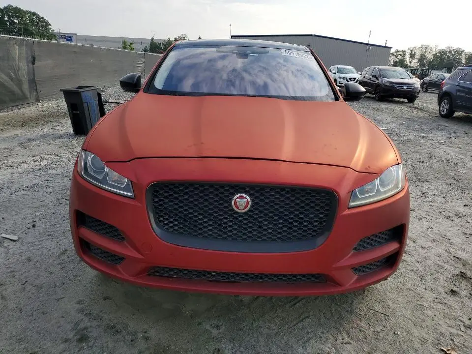 2019 JAGUAR F-PACE   