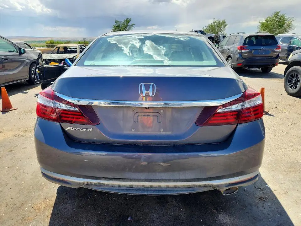 2017 HONDA ACCORD LX  