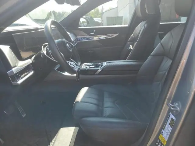 2024 BMW 760 XI  
