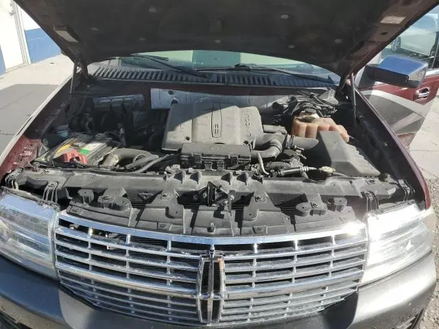 2010 LINCOLN NAVIGATOR   
