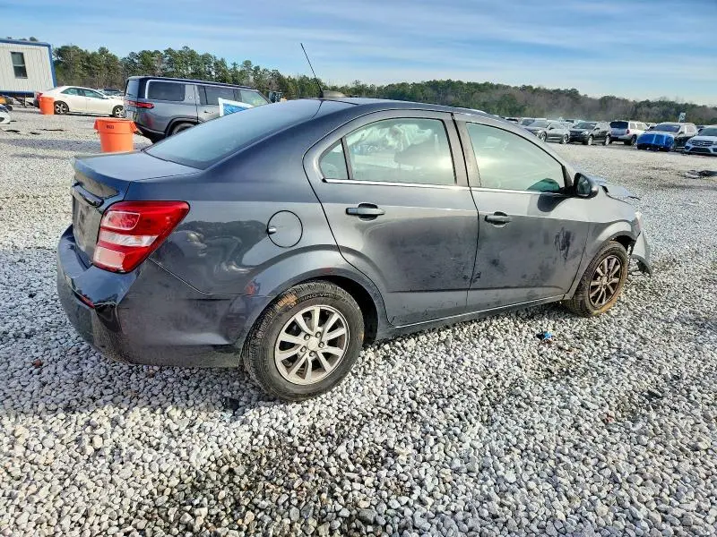 2019 CHEVROLET SONIC LT  