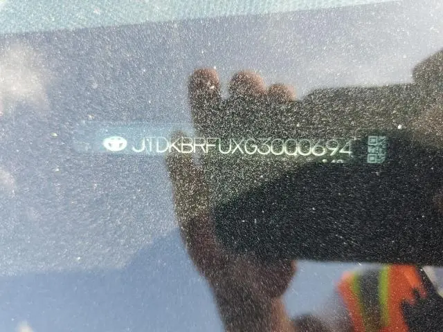 2016 TOYOTA PRIUS   