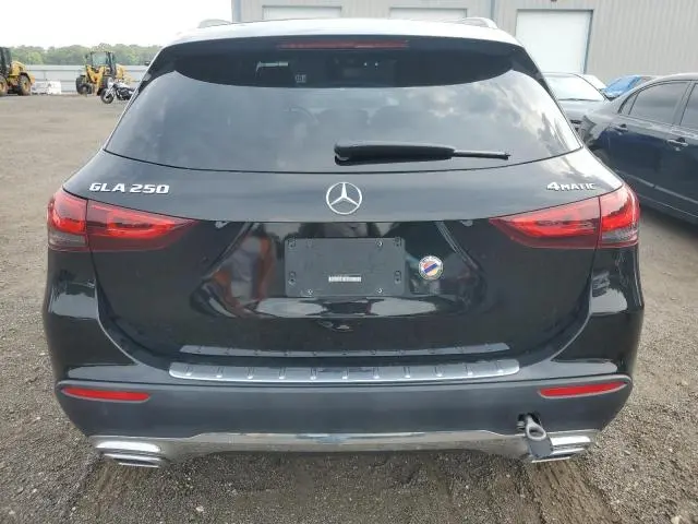 2021 MERCEDES-BENZ GLA 250 4MATIC  