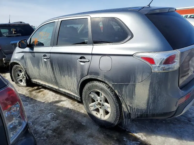 2015 MITSUBISHI OUTLANDER ES  