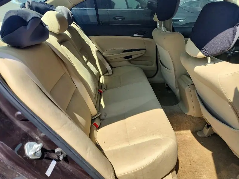 2011 HONDA ACCORD LXP  