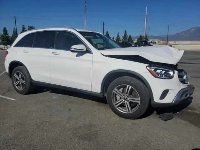 2020 MERCEDES-BENZ GLC 300  