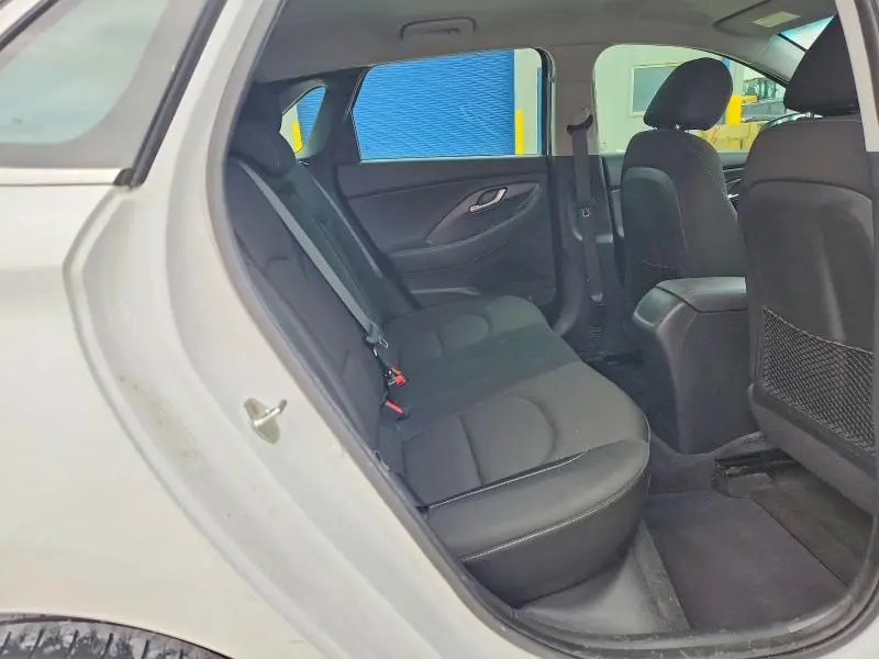 2018 HYUNDAI ELANTRA GT BASE  
