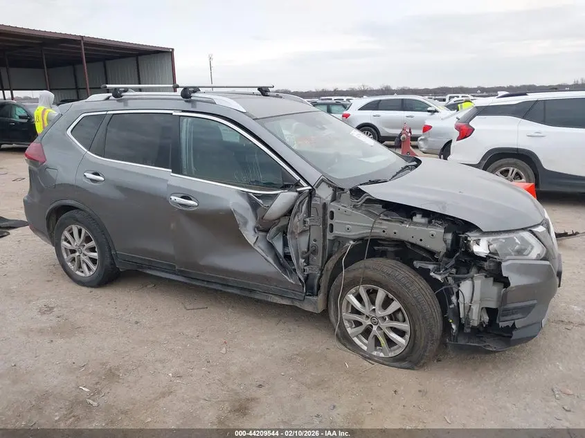 2019 NISSAN ROGUE SV