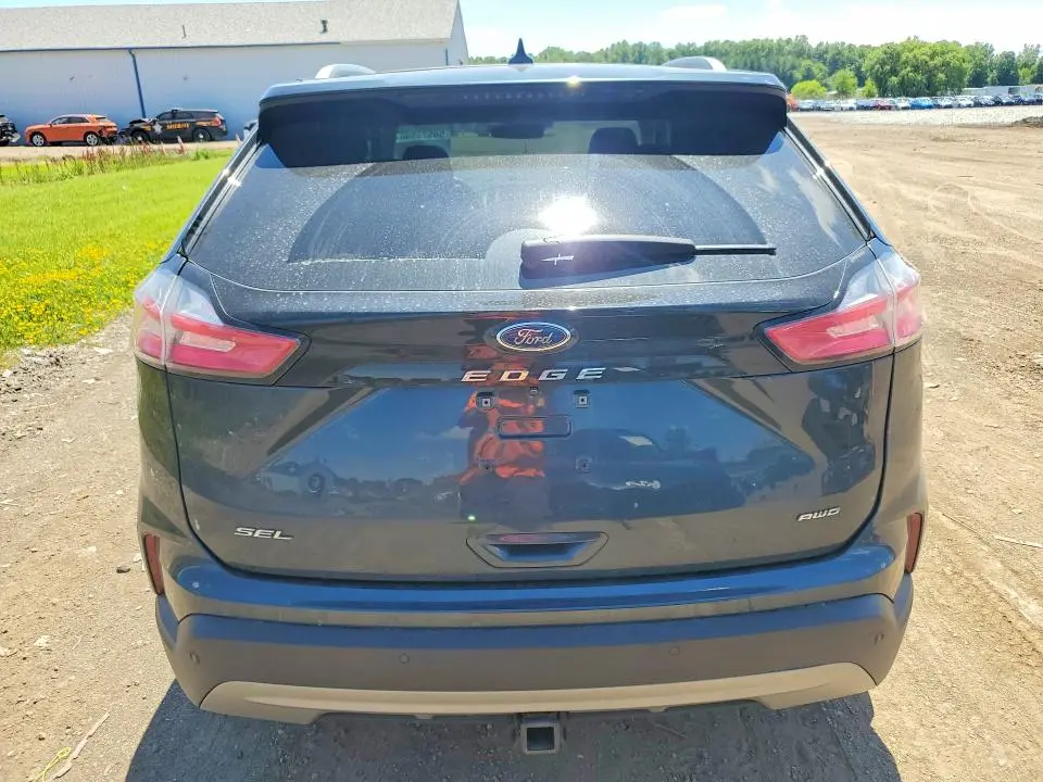 2022 FORD EDGE SEL  