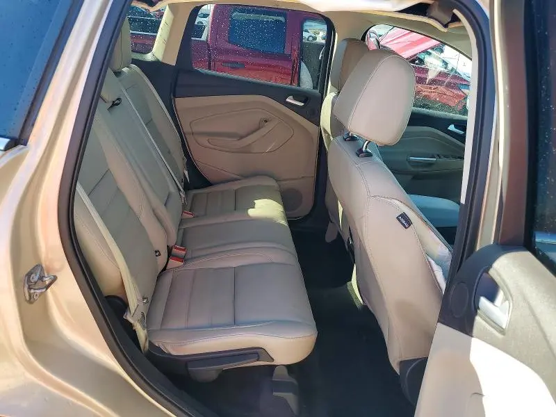 2017 FORD ESCAPE TITANIUM  