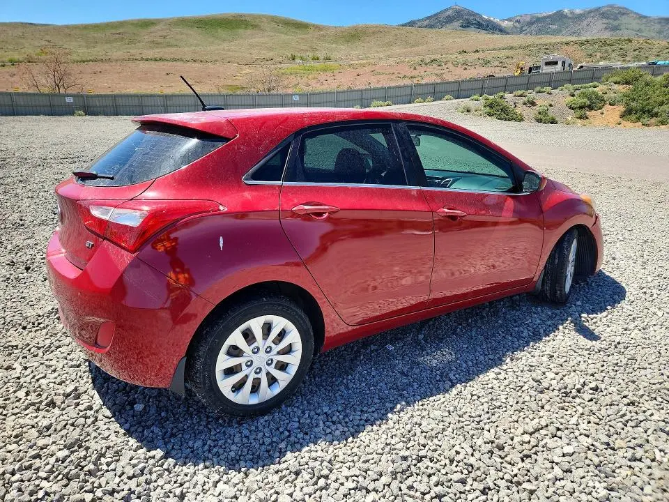 2017 HYUNDAI ELANTRA GT BASE  