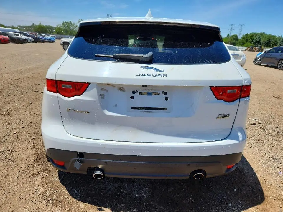 2019 JAGUAR F-PACE   