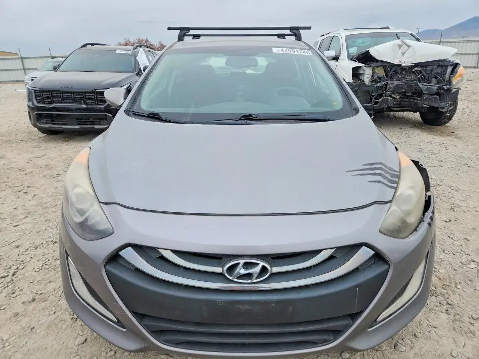 2013 HYUNDAI ELANTRA GT BASE  