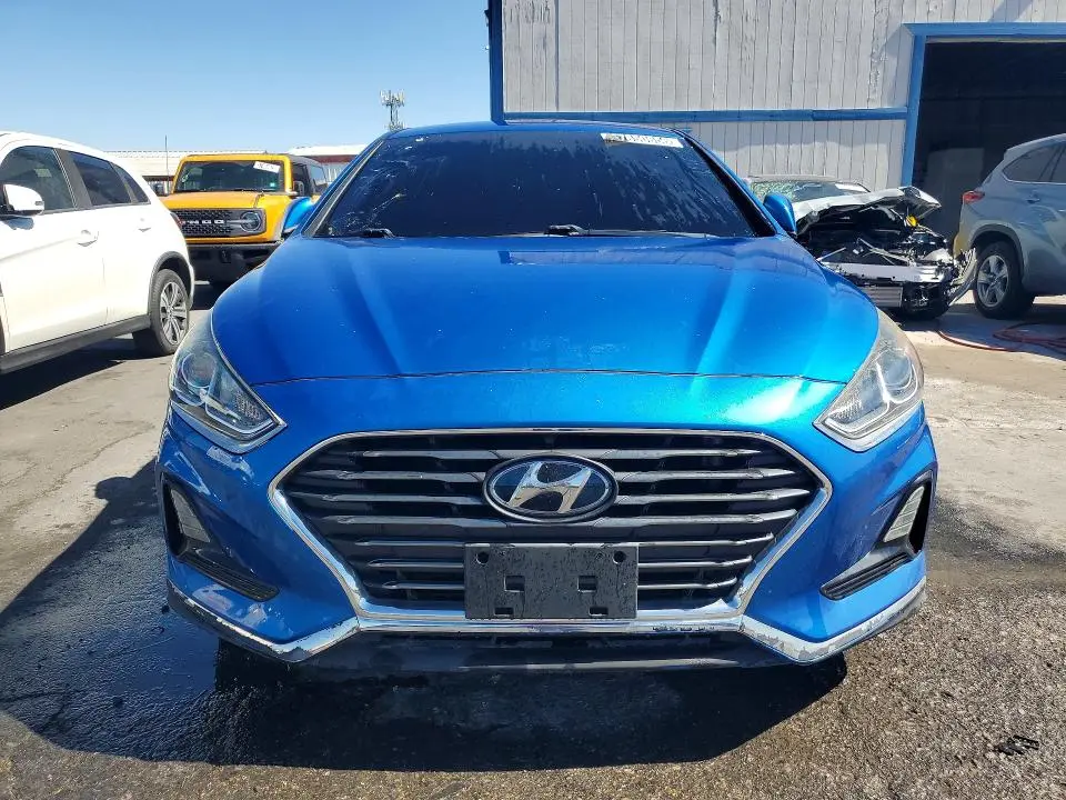2018 HYUNDAI SONATA SE  
