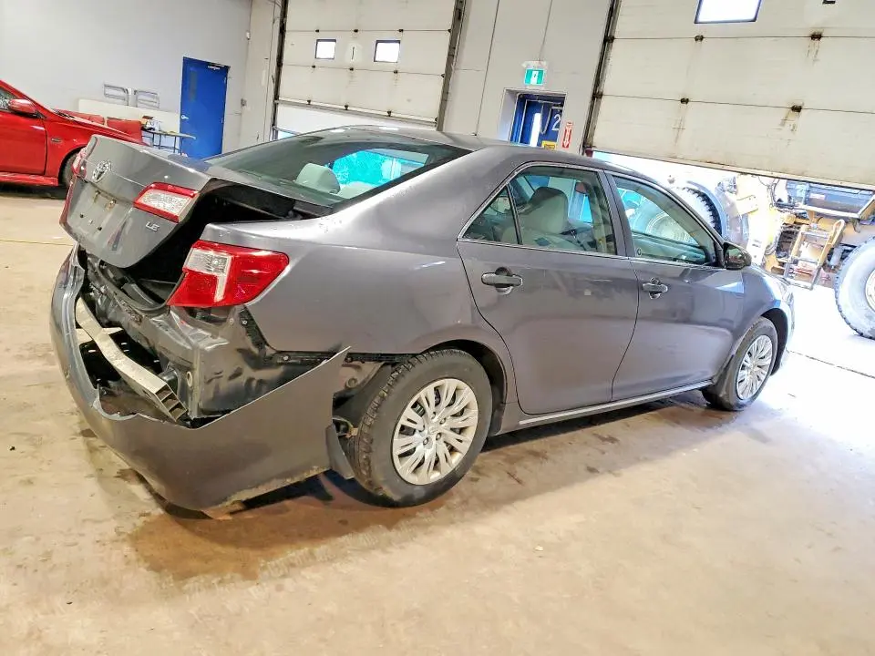 2014 TOYOTA CAMRY   