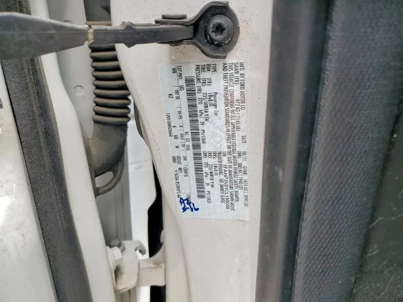 2012 FORD FOCUS TITANIUM  