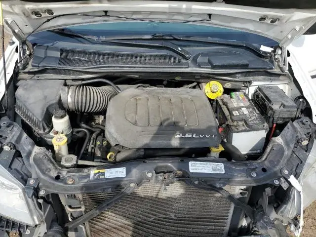 2015 DODGE GRAND CARAVAN SE  