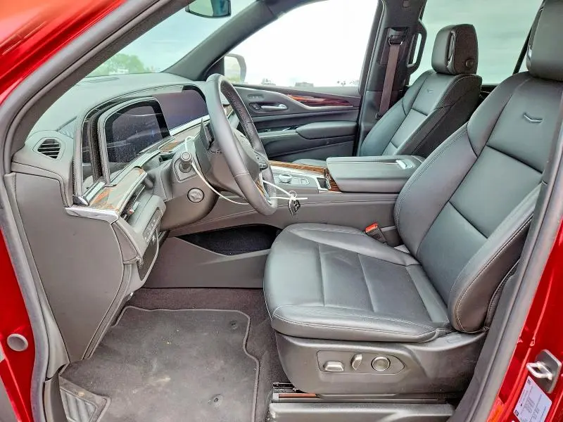 2023 CADILLAC ESCALADE LUXURY  