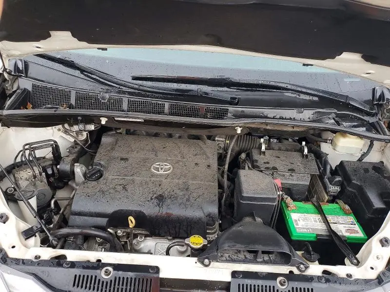 2016 TOYOTA SIENNA XLE 8-PASSENGER  