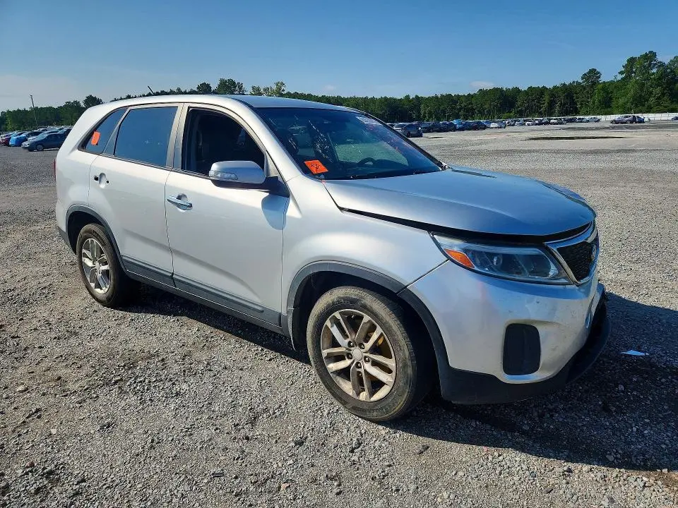 2014 KIA SORENTO LX  