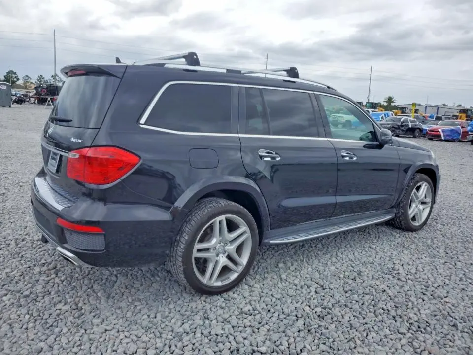 2015 MERCEDES-BENZ GL 550 4MATIC  
