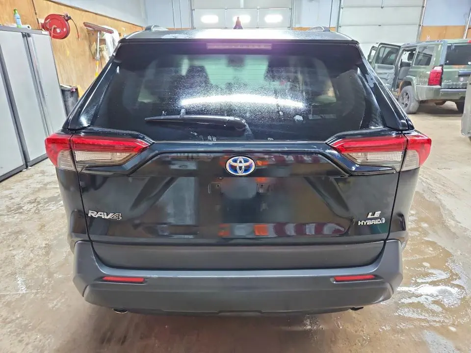 2023 TOYOTA RAV4 LE  