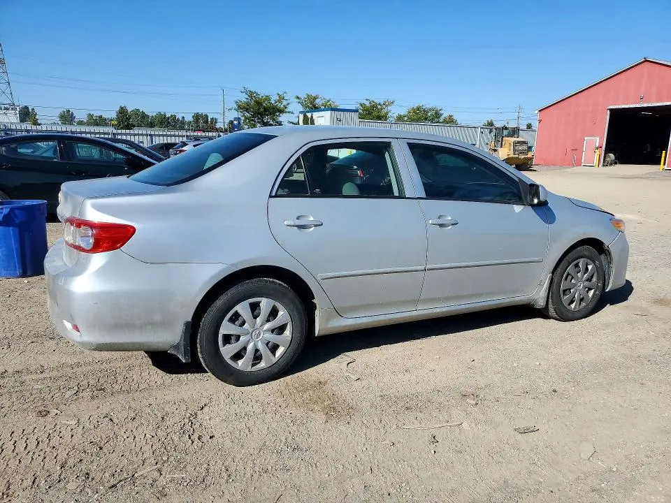 2013 TOYOTA COROLLA BASE  