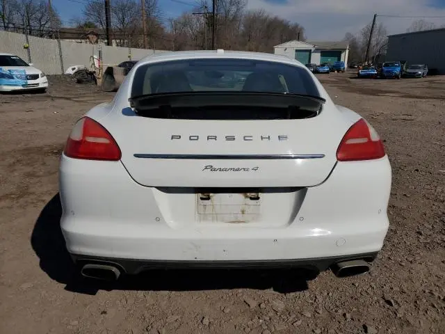 2012 PORSCHE PANAMERA 2  