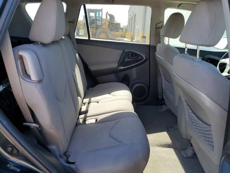 2012 TOYOTA RAV4 BASE  